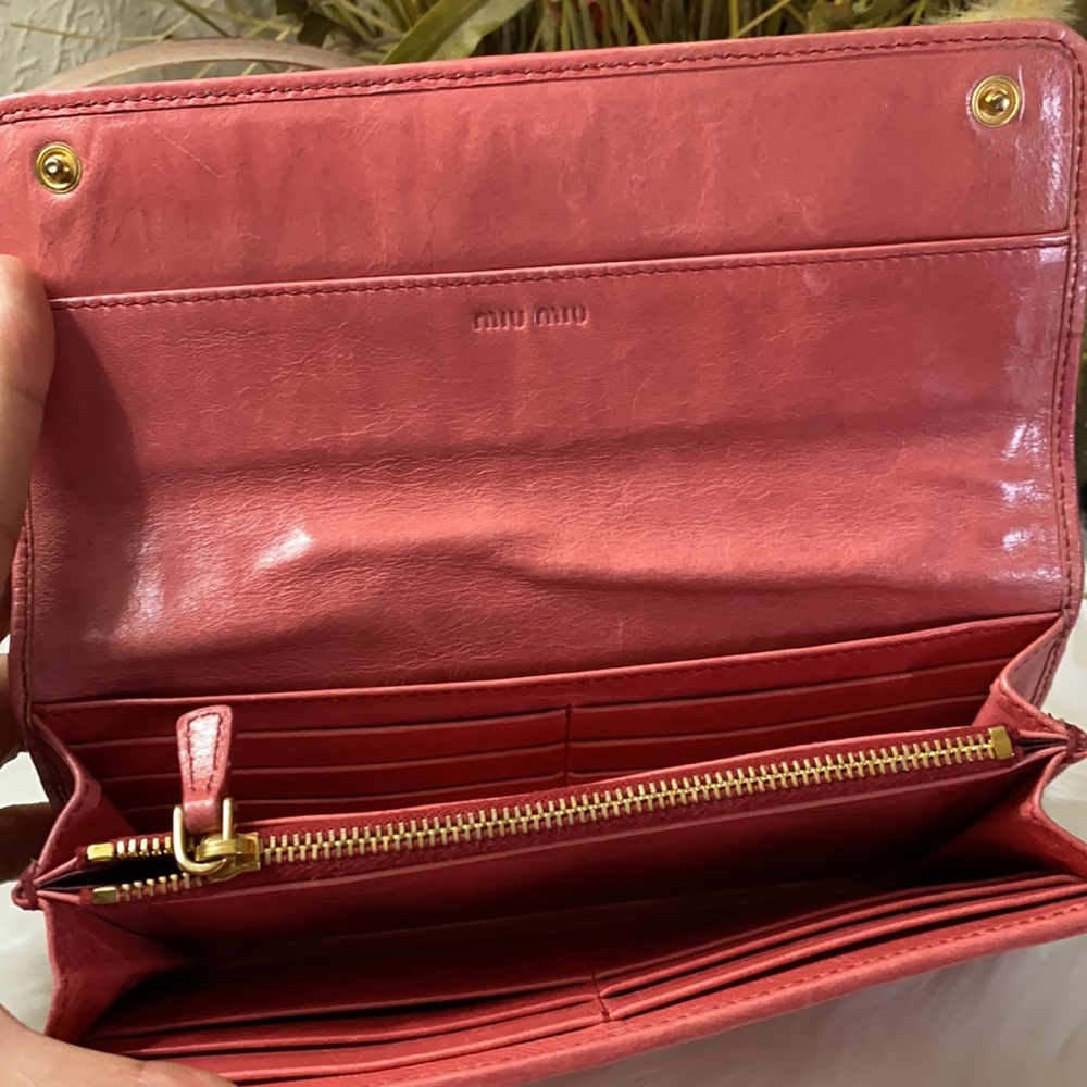 🚫🌸SOLD🌸🚫Authentic Pretty Miu Miu Long Wallet - Picture 6 of 9